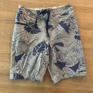 Patagonia Swim Trunks Board Shorts Men's Size 32 Tropical Floral Blue